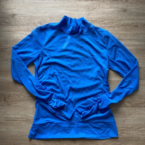 Lululemon sheer mock neck in blue - Picture 3 of 4